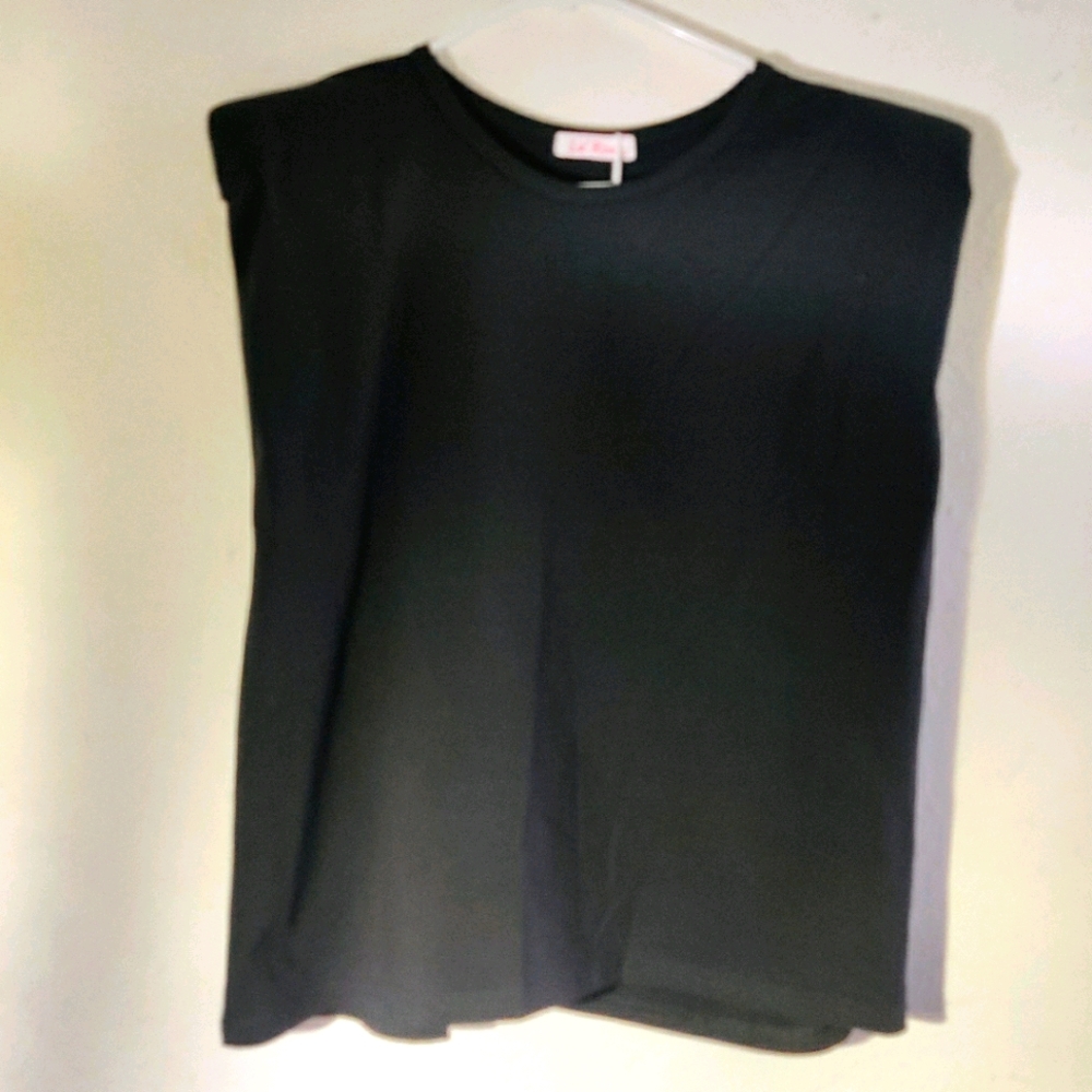 🆕 La'Ros Black Blouse